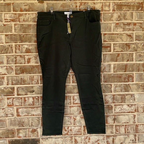 Loft Green Skinny Petite Jeans - Picture 1 of 8